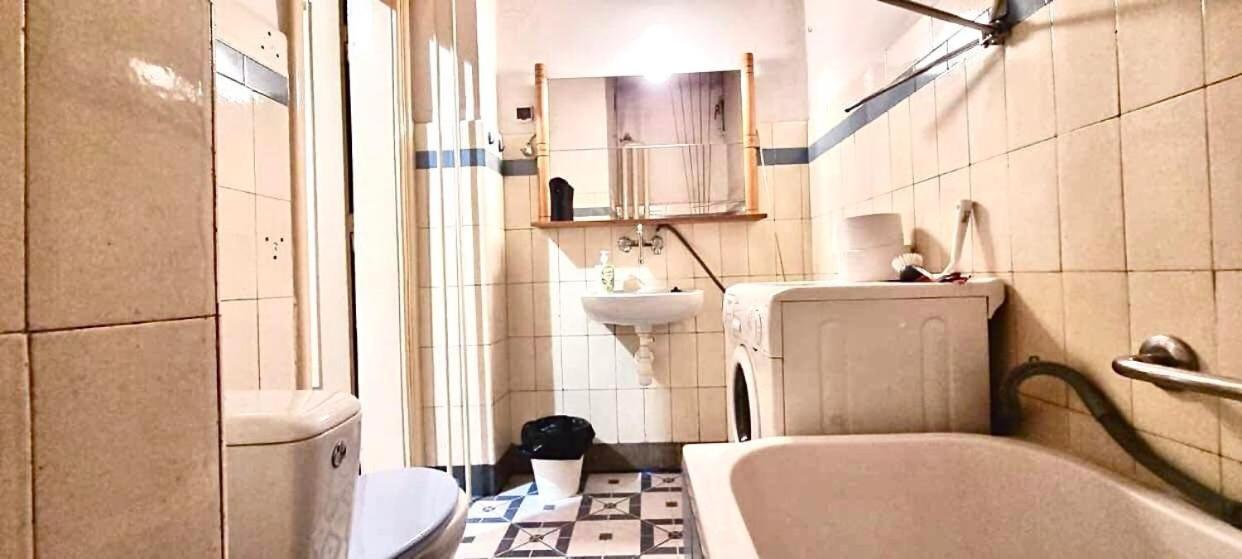 Studio Retro Next To The Market Square In Krakow Apartment Exterior foto